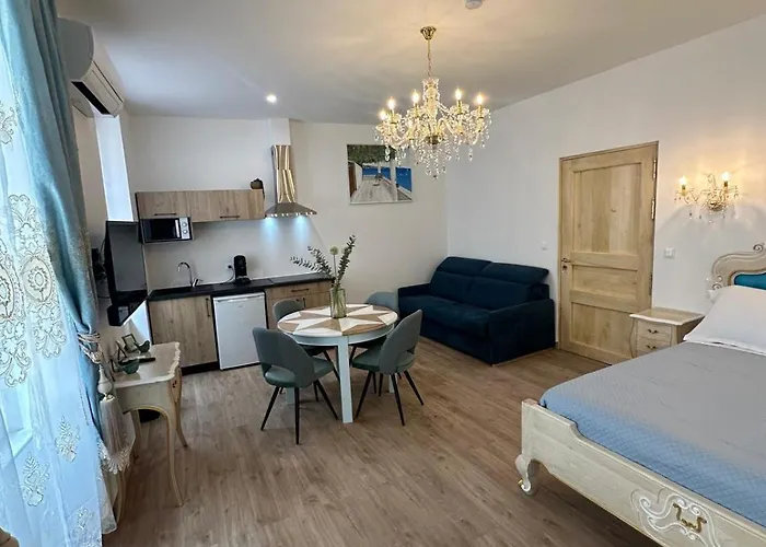 Appartement Du Cloitre 1er Narbonne